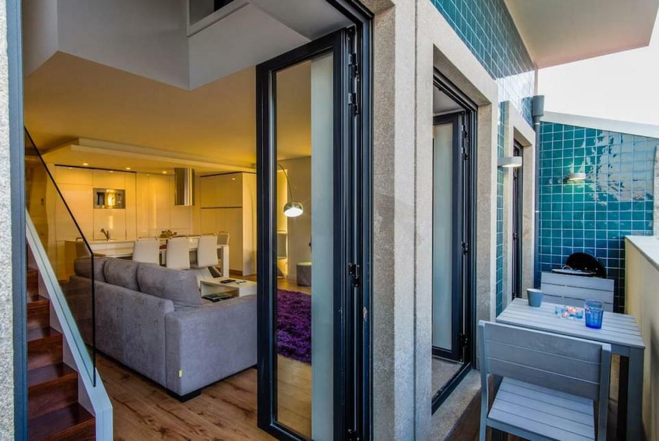 Stylish Duplex Downtown Porto