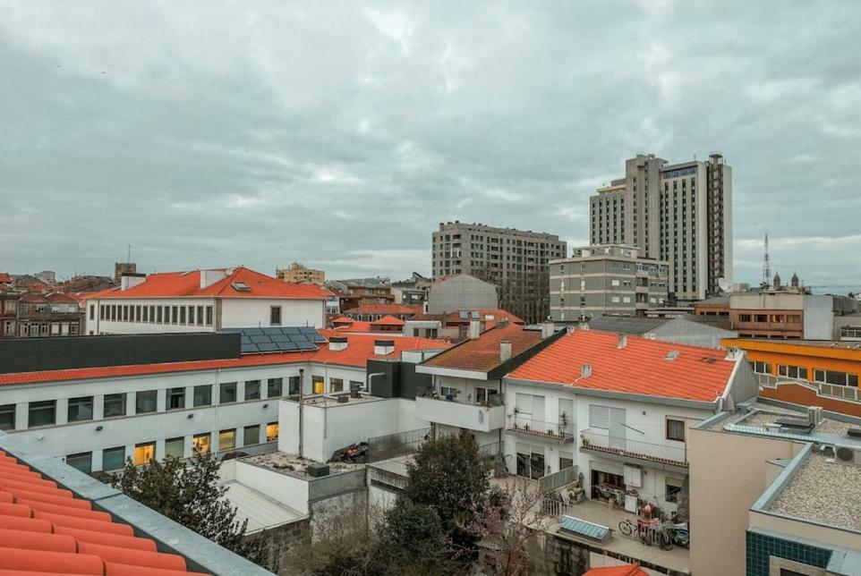 Stylish Duplex Downtown