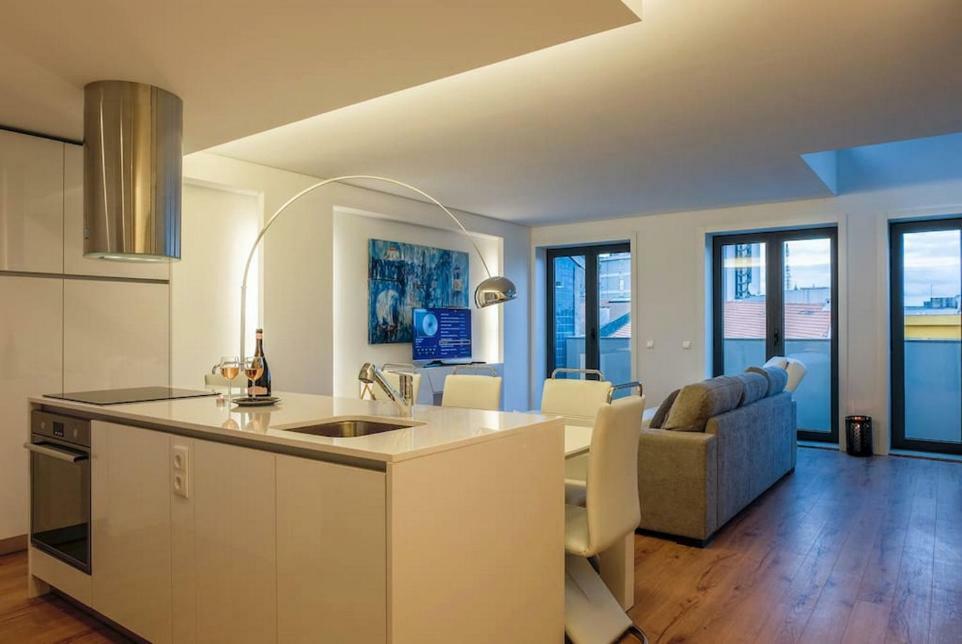 Stylish Duplex Downtown Appartement