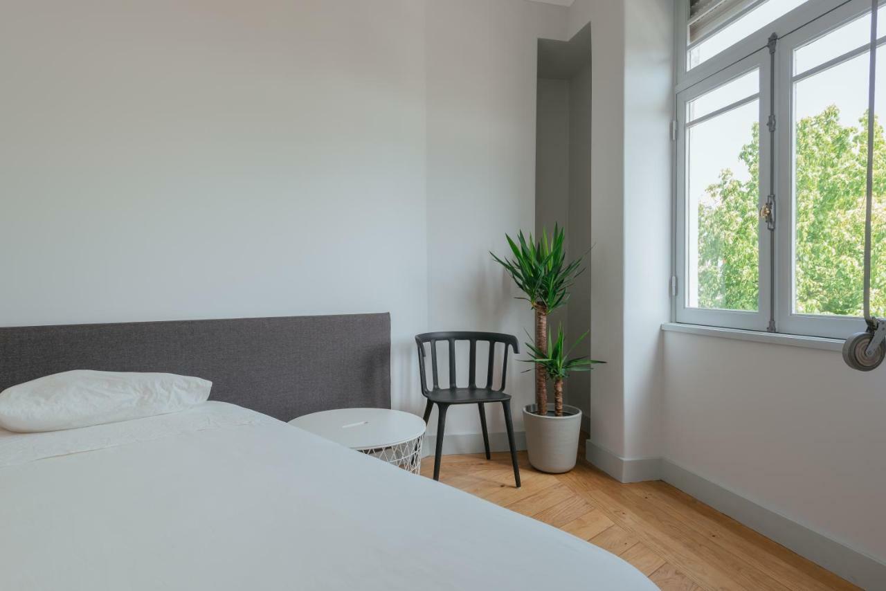 Baixa24 - Downtown Bliss W/ Amazing Natural Light Apartment