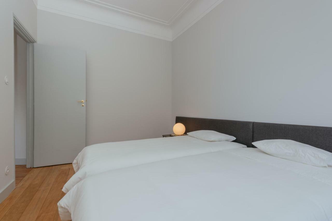 Baixa24 - Downtown Bliss W/ Amazing Natural Light Apartment