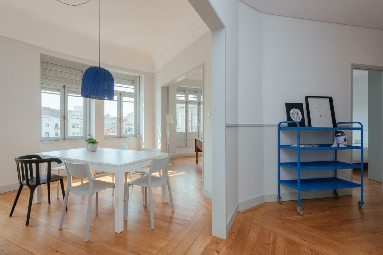 Baixa24 - Downtown Bliss W/ Amazing Natural Light *