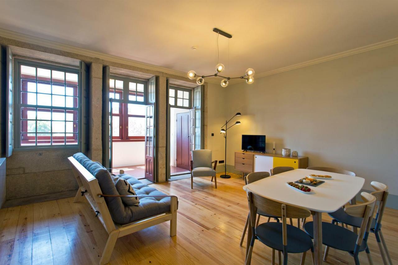 Trait House *