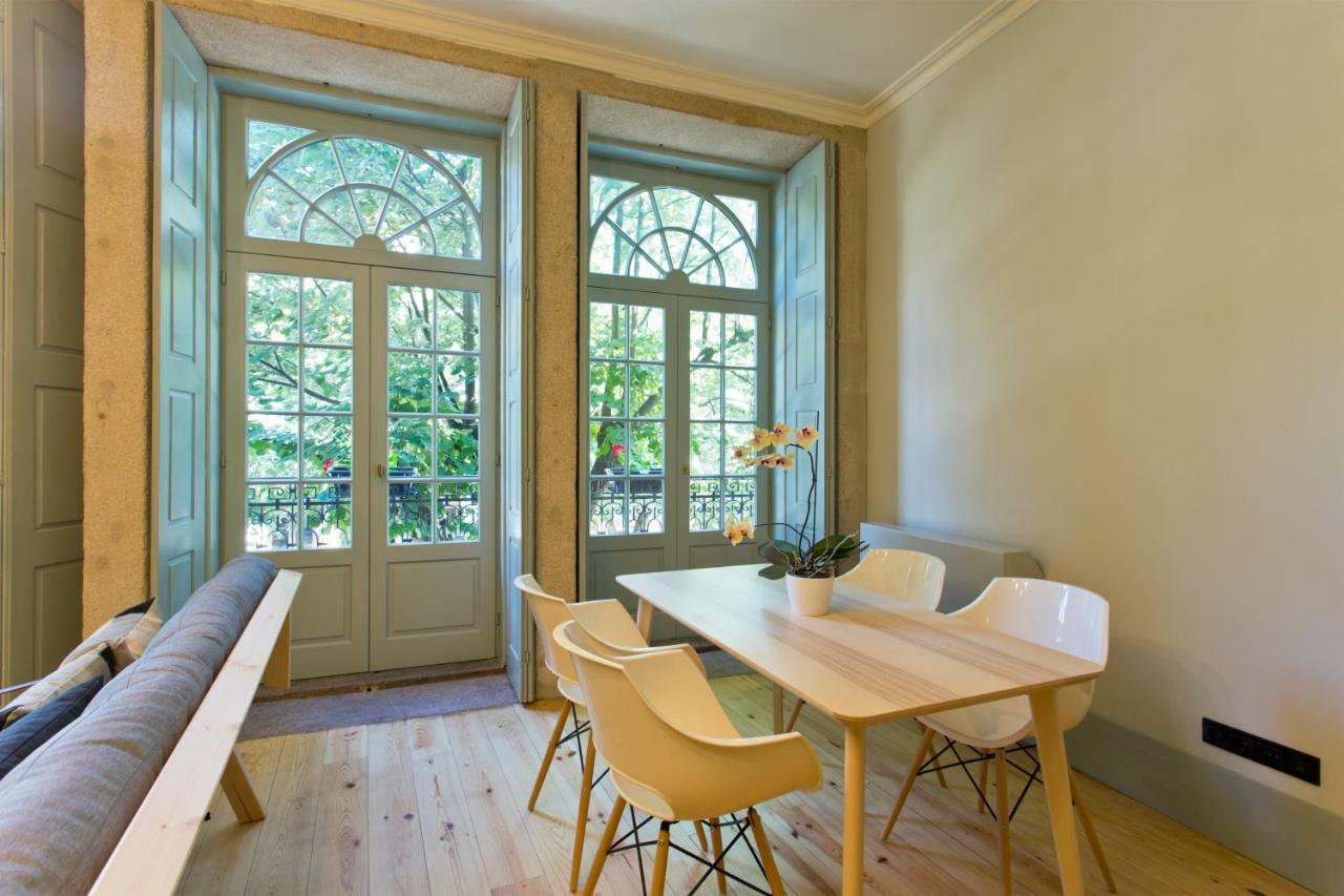Apartment Trait House *