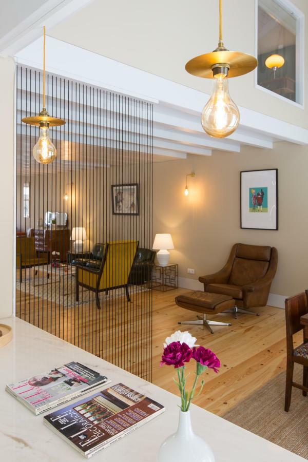 Guest 4 Av Loft * Porto