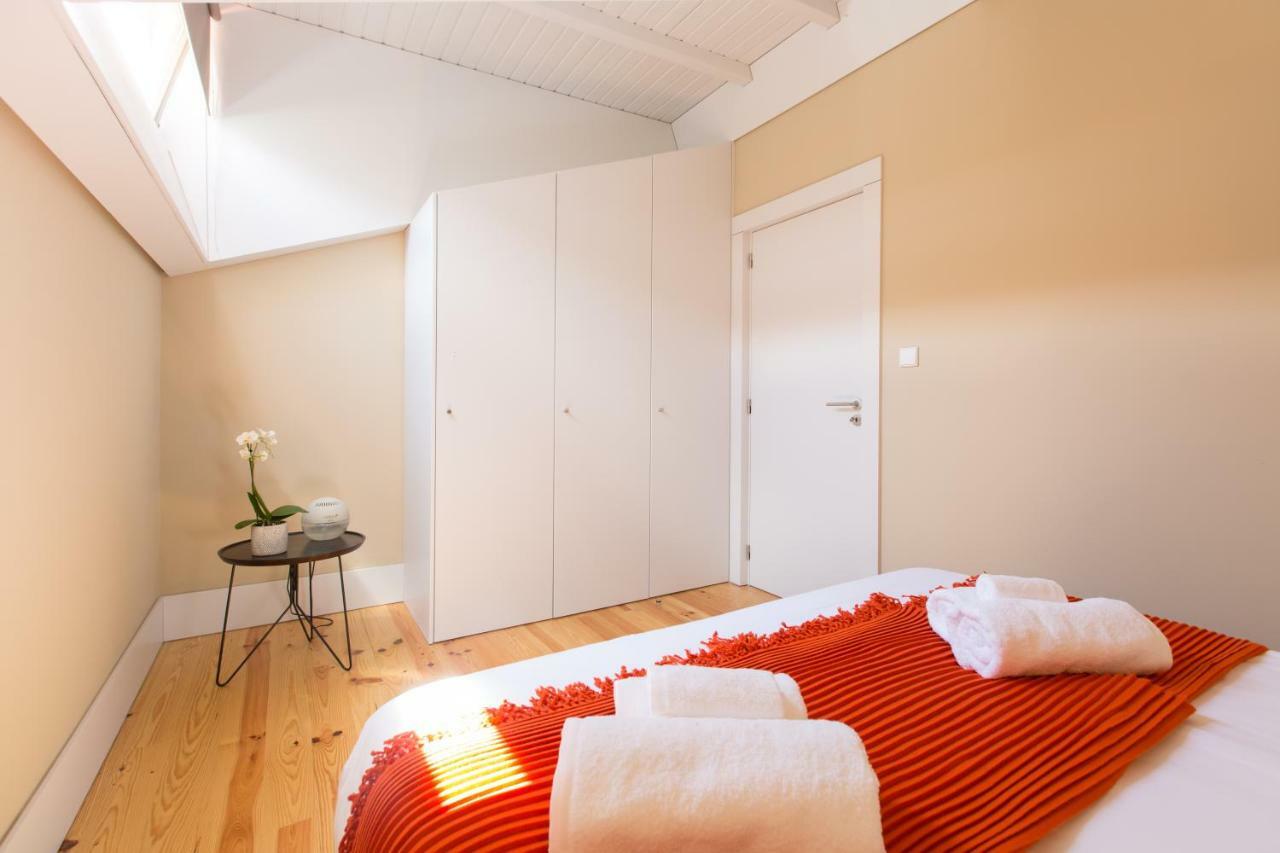 Guest 4 Av Loft * Porto
