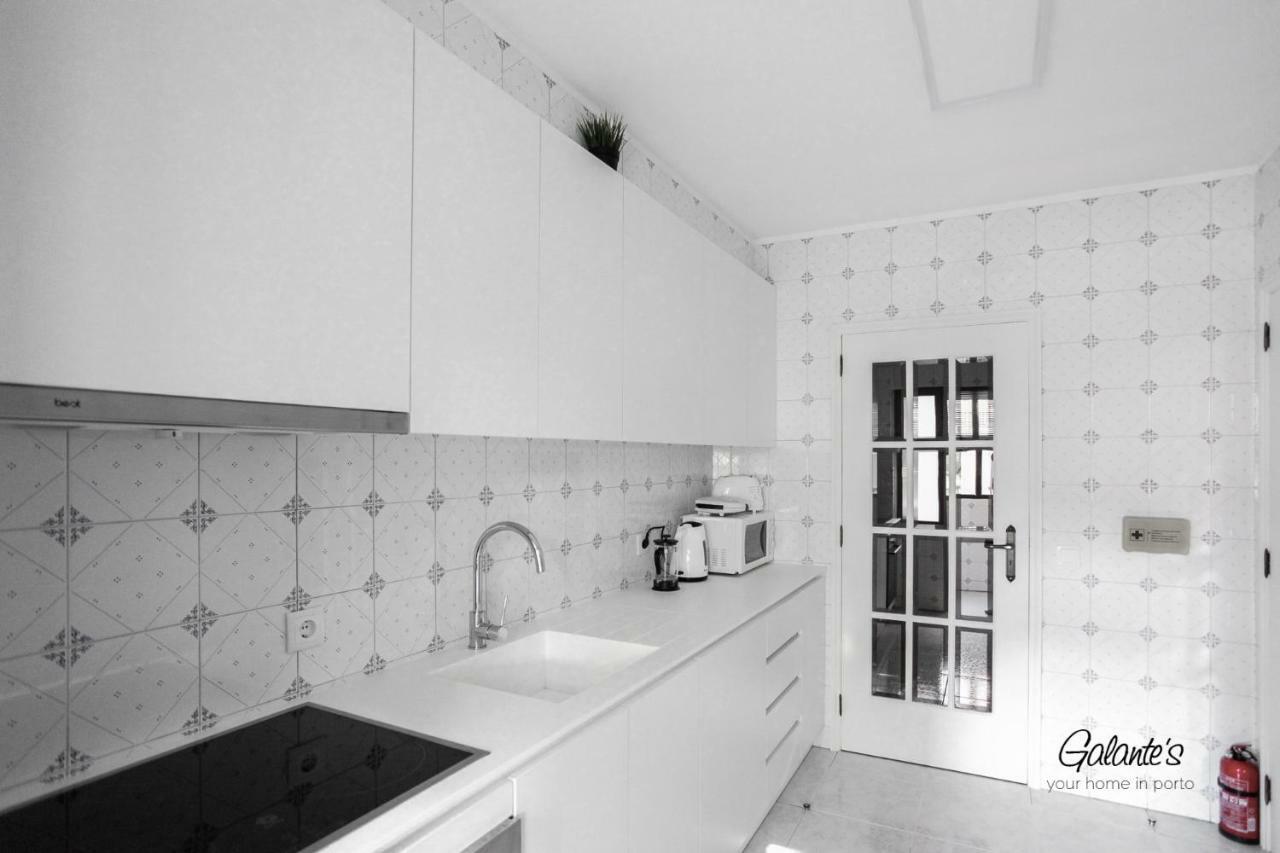 Apartamento Downtown 2 Bedroom Peaceful Flat - Balcony & Private Parking Porto