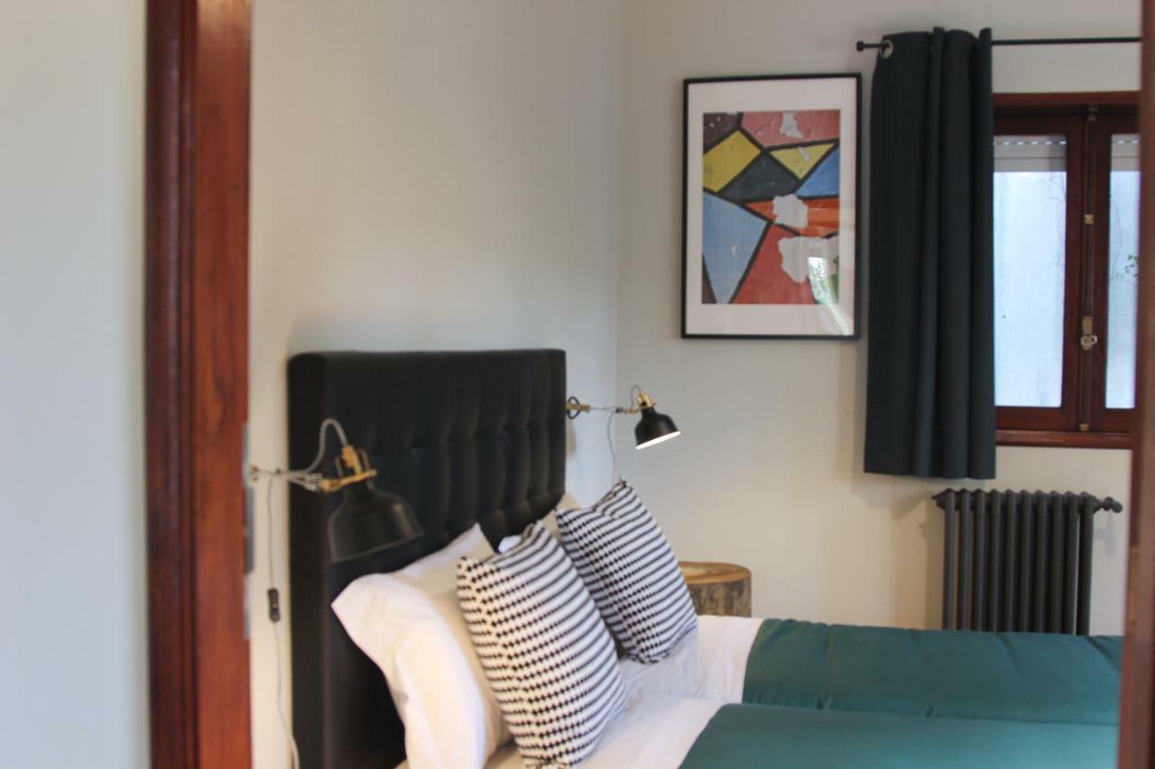 Ac House Guest house