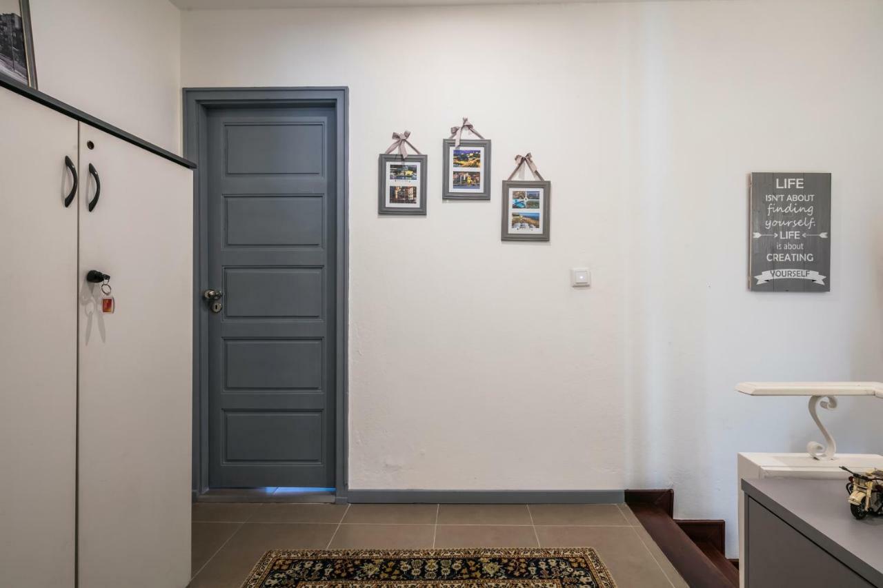 A Francos Balcony Apartment Porto