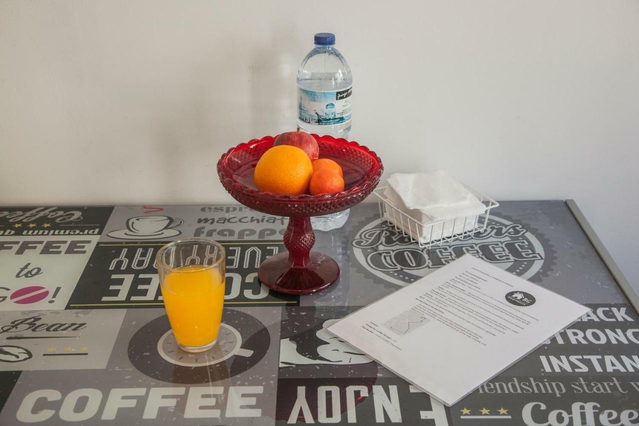 A Francos Gyn Lovers Apartment *