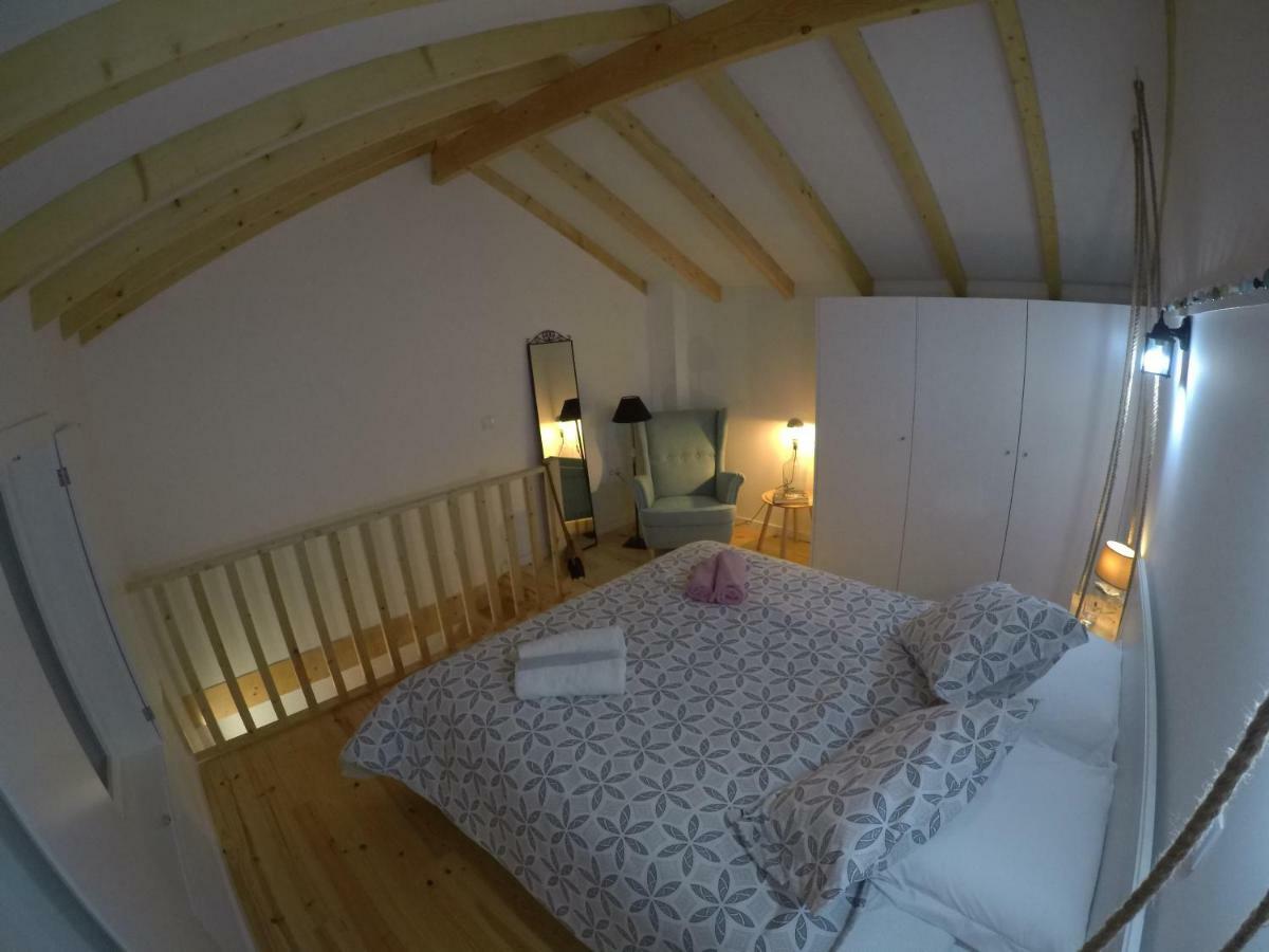 Apartment Loft Martires *