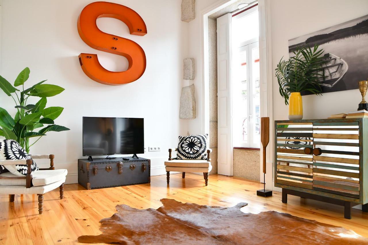 Liiiving In | Aliados Design
