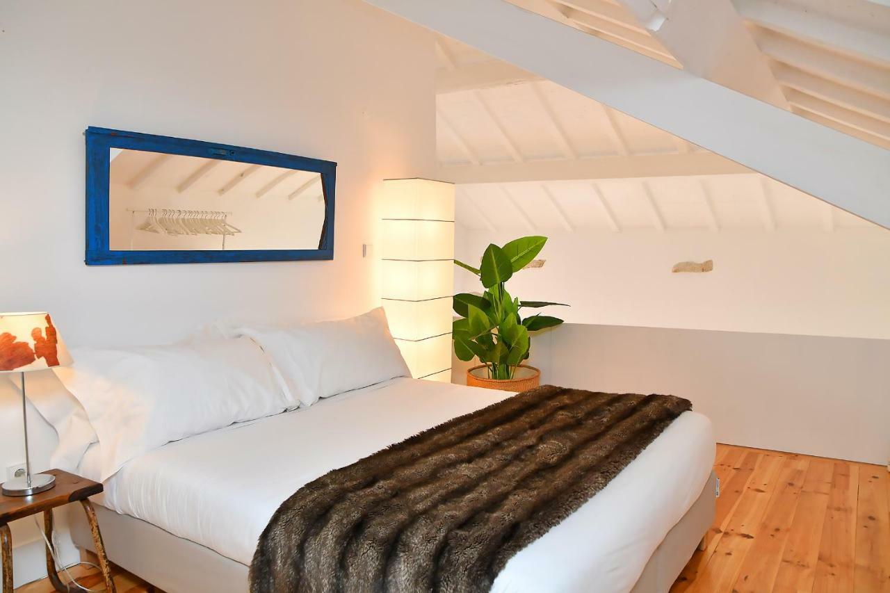Apartment Liiiving In | Aliados Design *