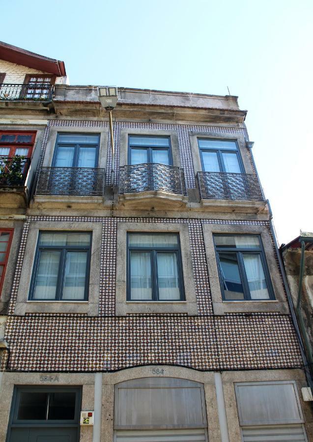 Apartment Bonjardim Flats - T1 + 1 Com Terraco