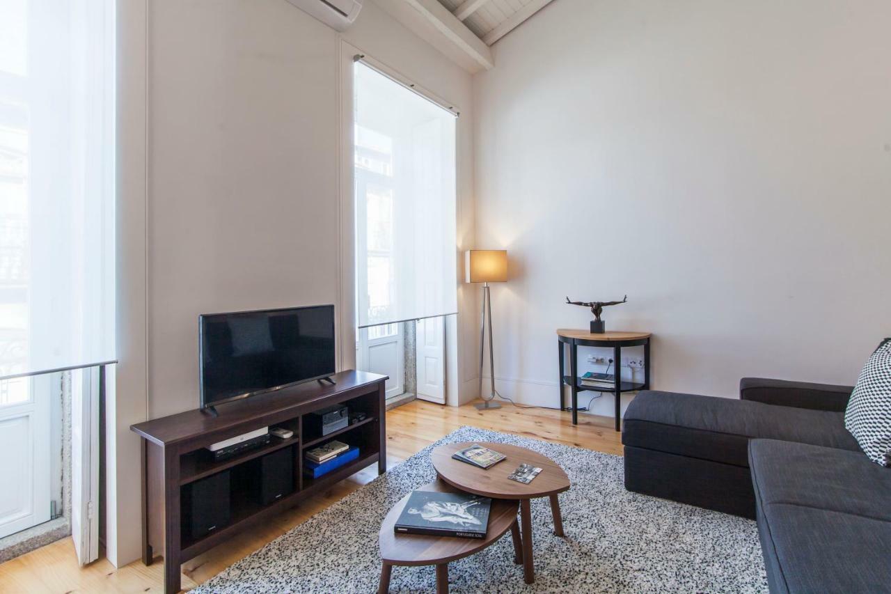 Mezzanine - By Ml Apartment Porto