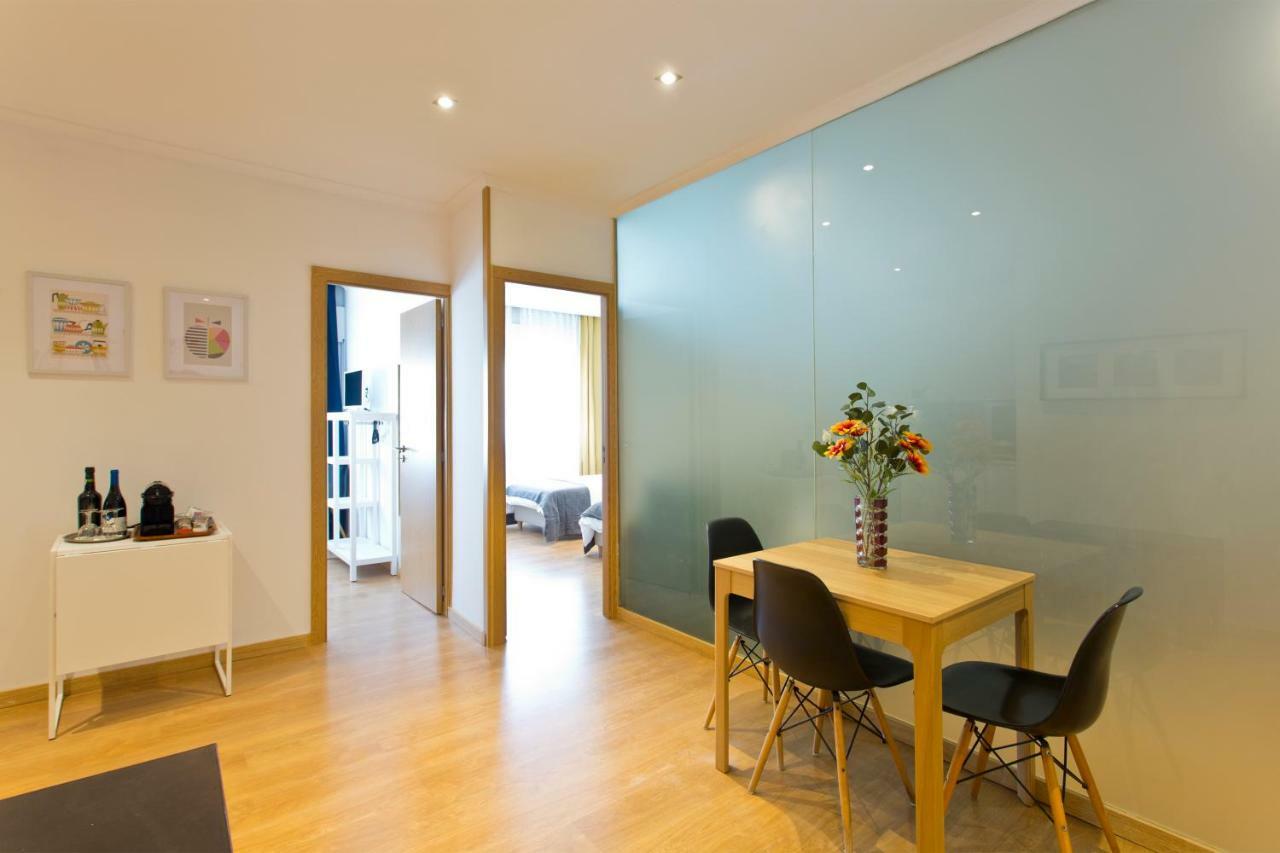 Apartment Arts *