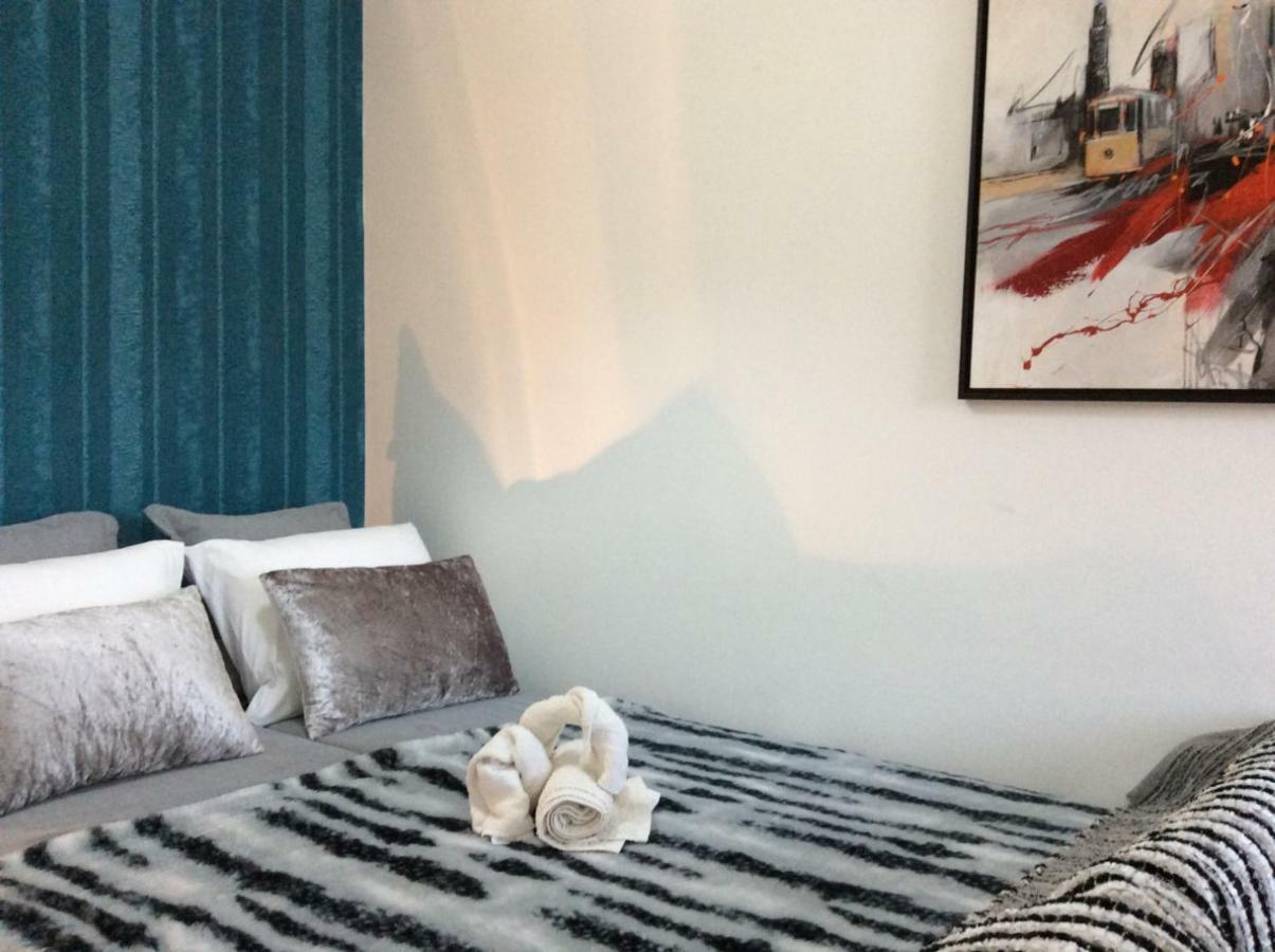 Comfort In The Downtown Apartment