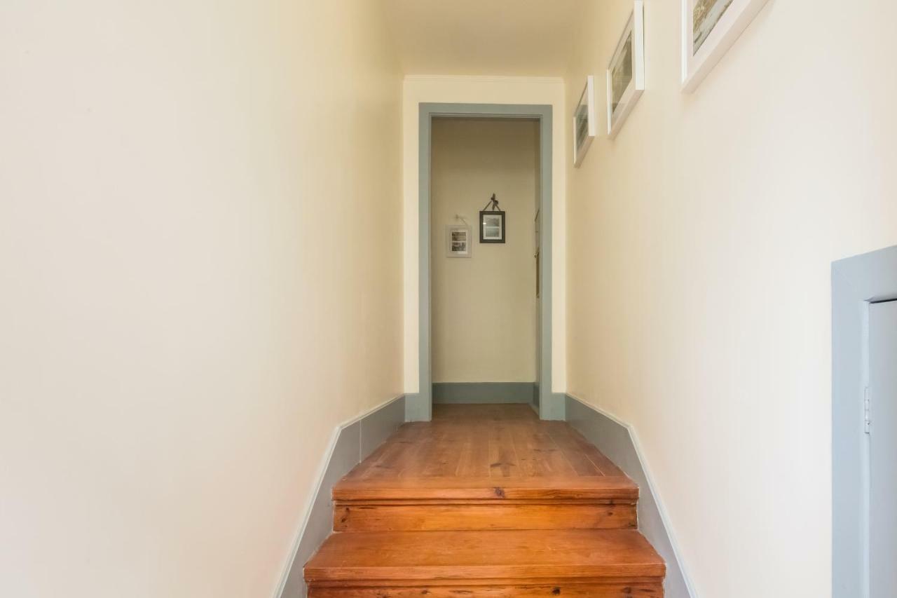Appartement A Francos Painting Artist 2 Porto