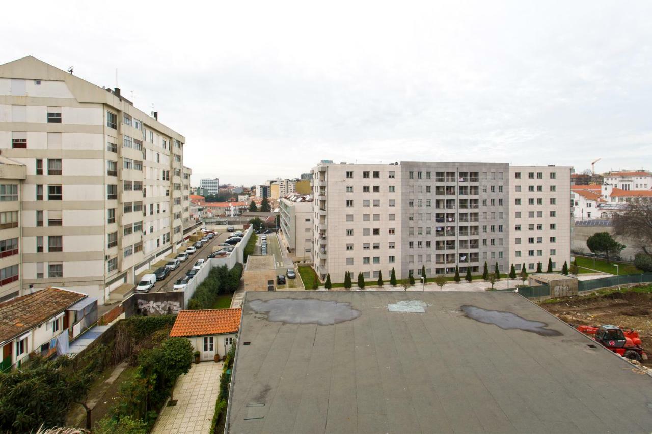 Spacious Trendy Flat With Netflix - Central Location