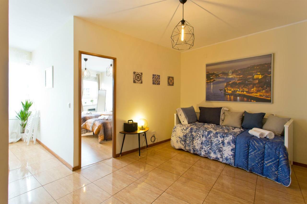 Spacious Trendy Flat With Netflix - Central Location