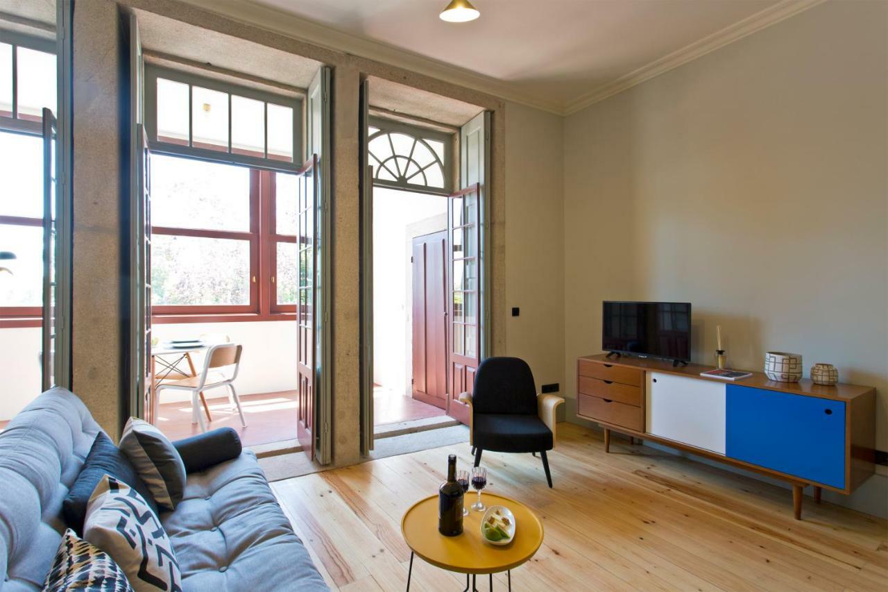 Trait House