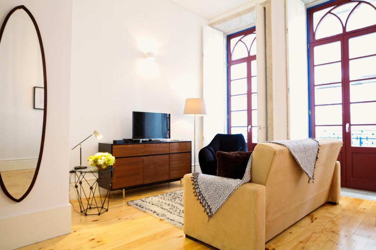 Aliados Town Hall Apartment *