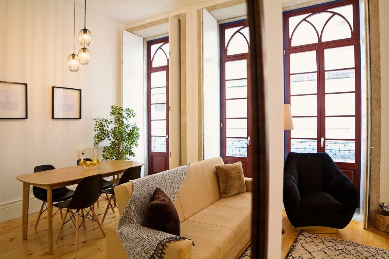 Apartment Aliados Town Hall