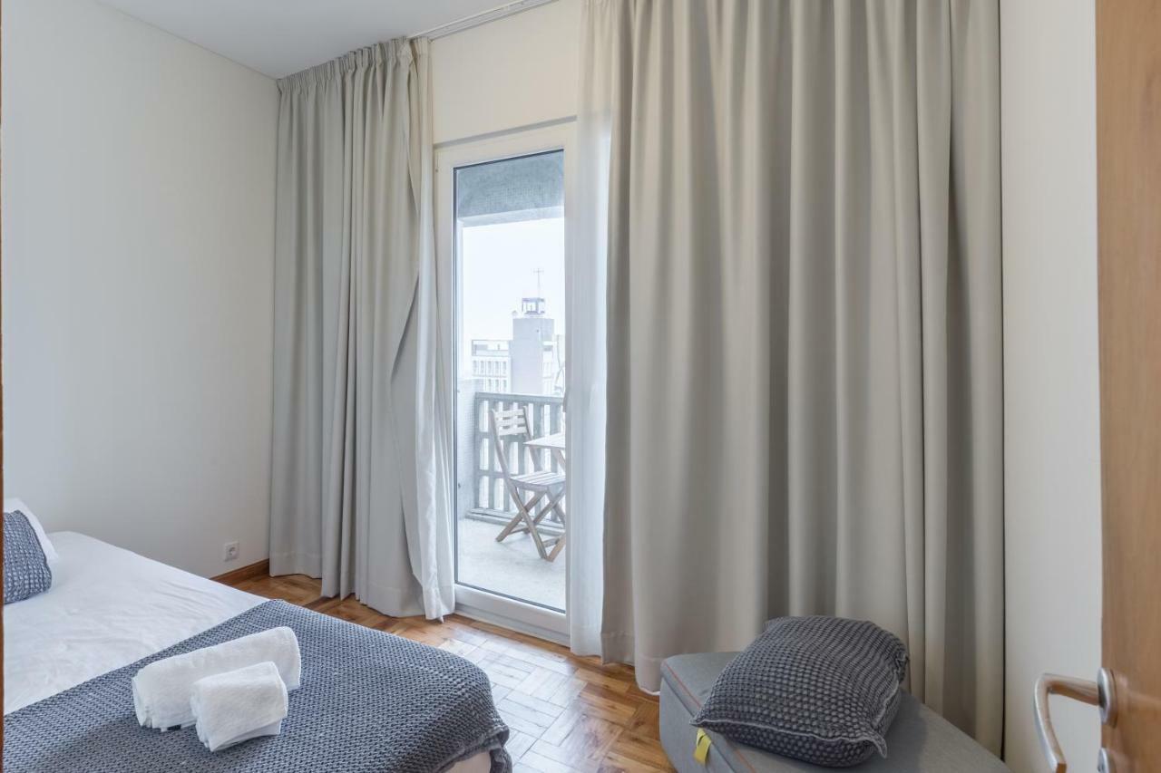 - Trindade Tower Apartment