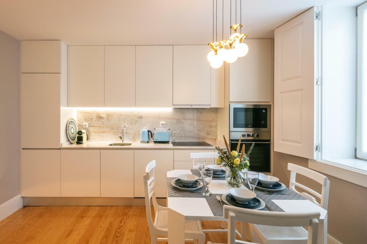 Beaux Arts Palace Apartment *