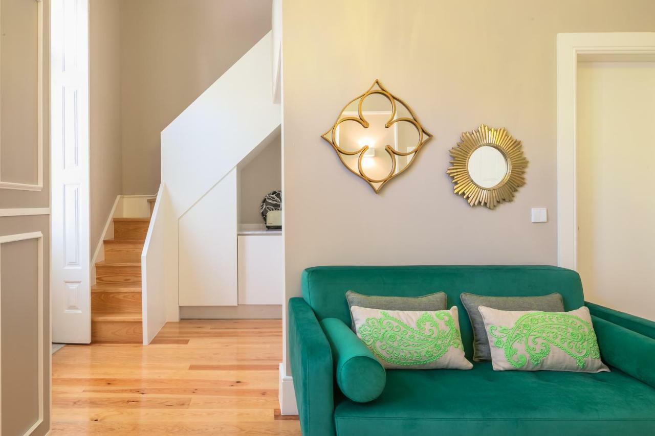Beaux Arts Palace Apartment *