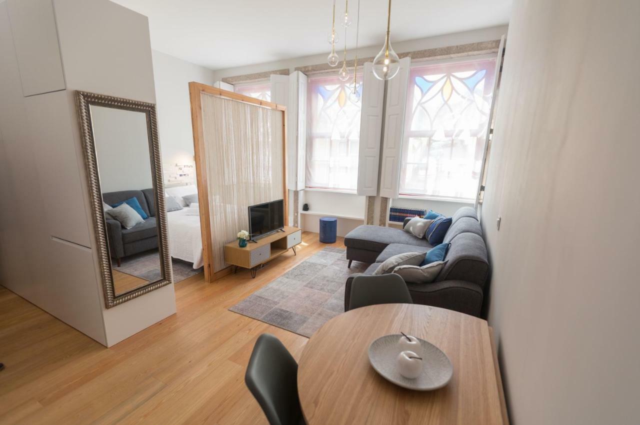 Charm In C - Center Apartment *
