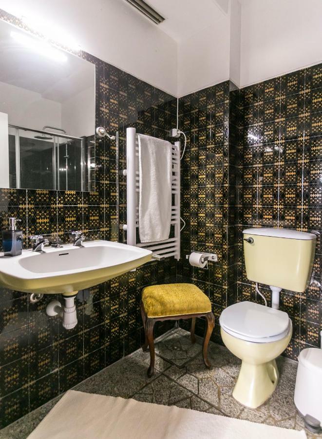 Apartment Vintage 2 *