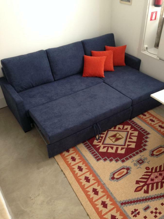 Apartment Lovely Mezzanine In With Free Parking Porto