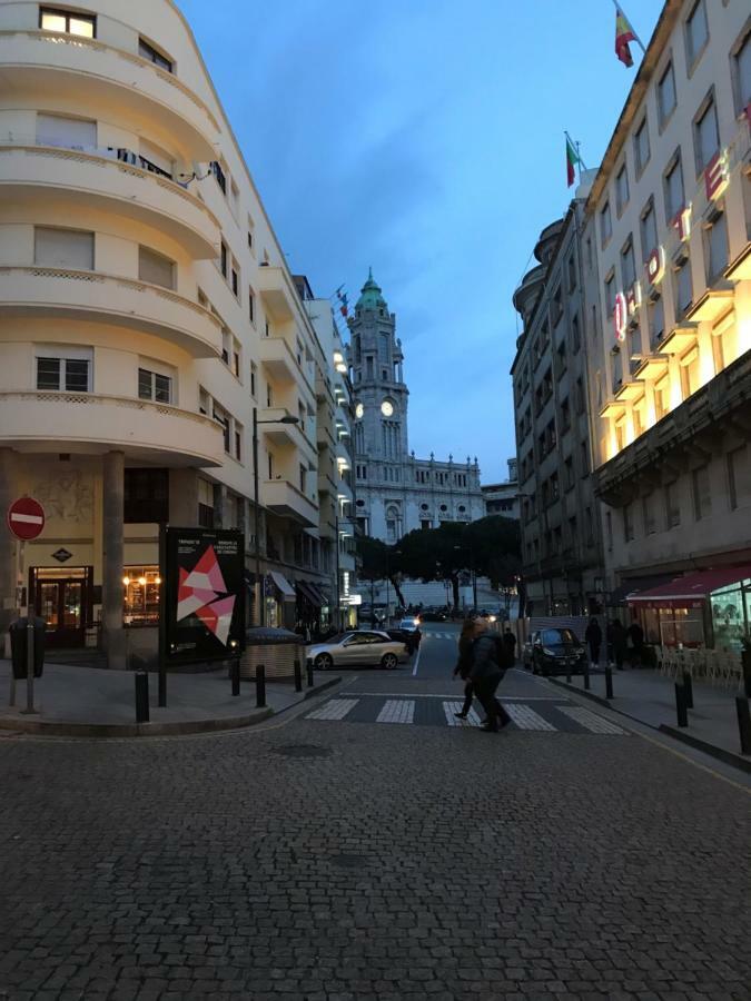 Almada Story By Hosts *