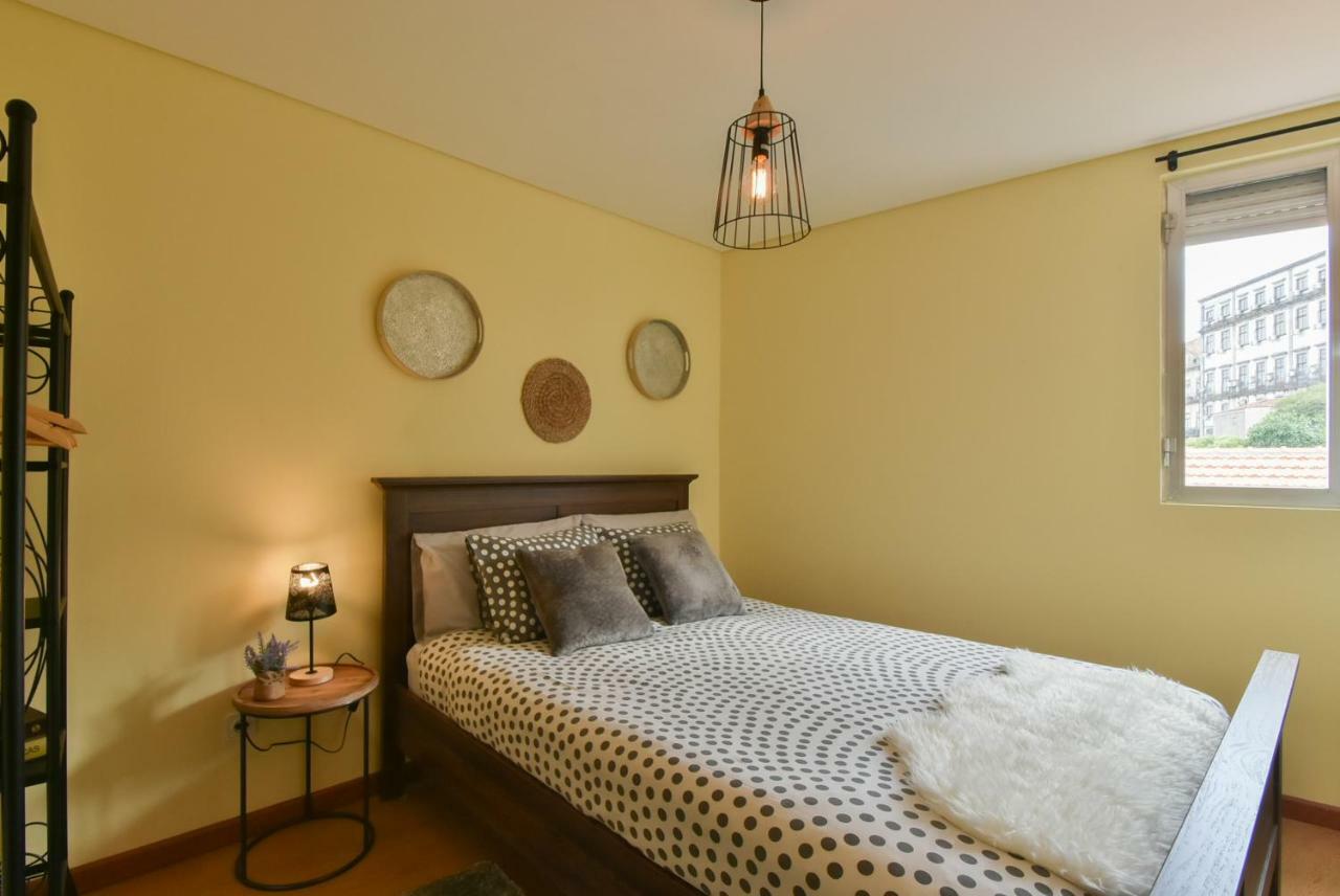 Clerigos Old Town Appartement *