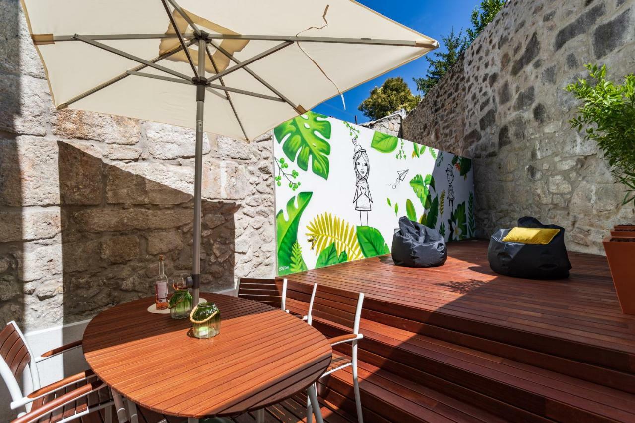 Janika's Patio Apartment Porto