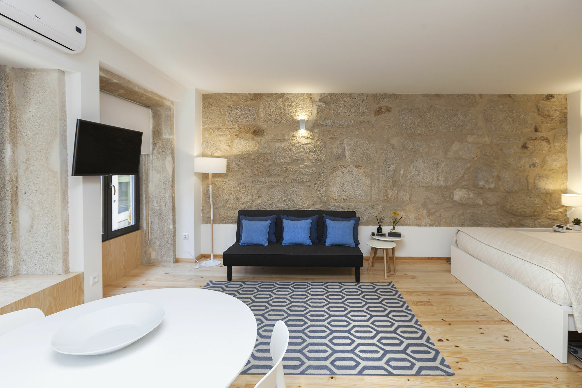 Local Apartment Porto