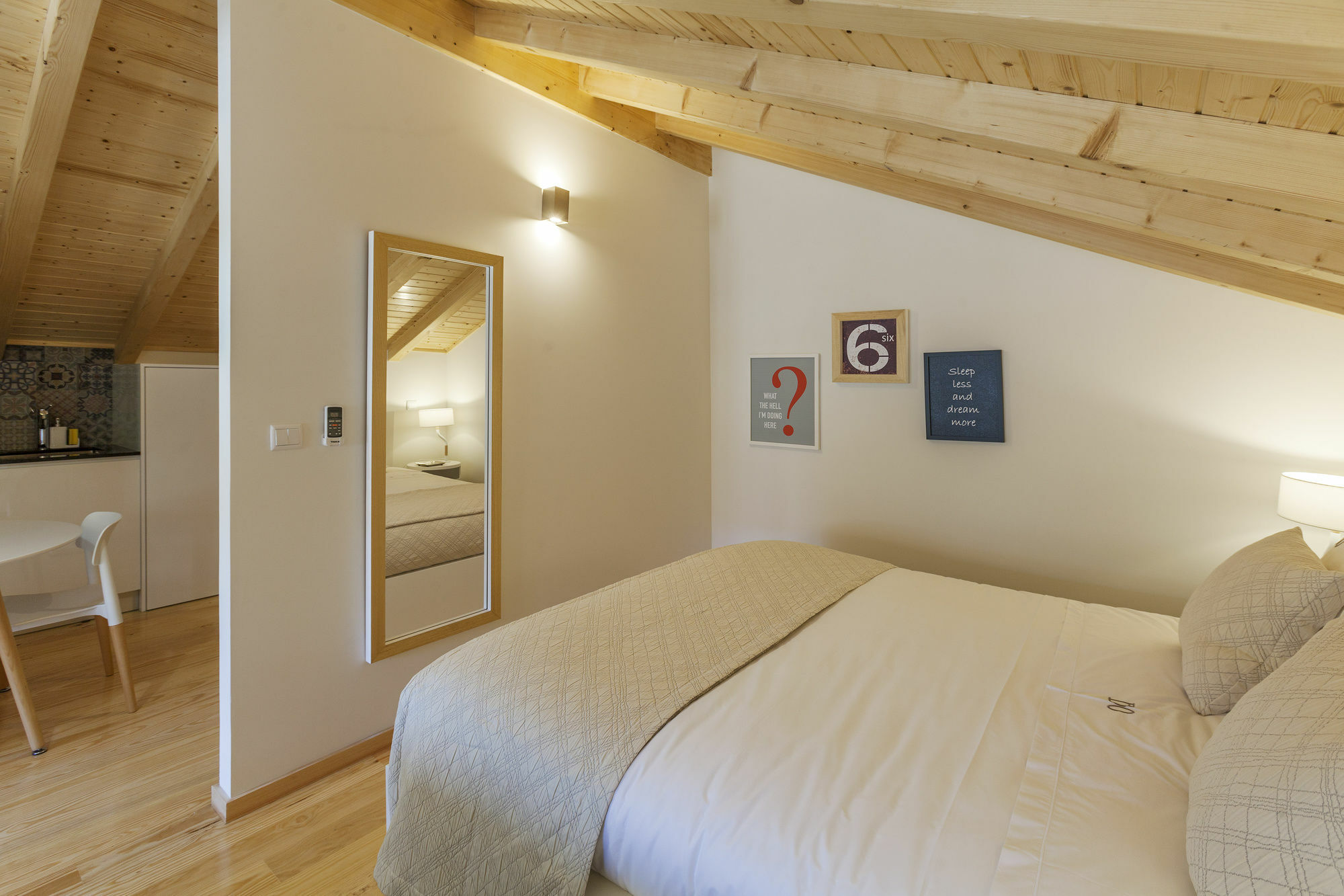 Local Apartment Porto