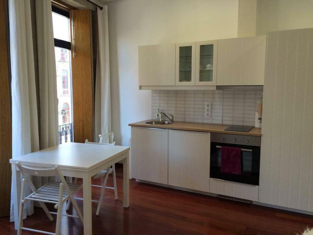 Apartment Flores *