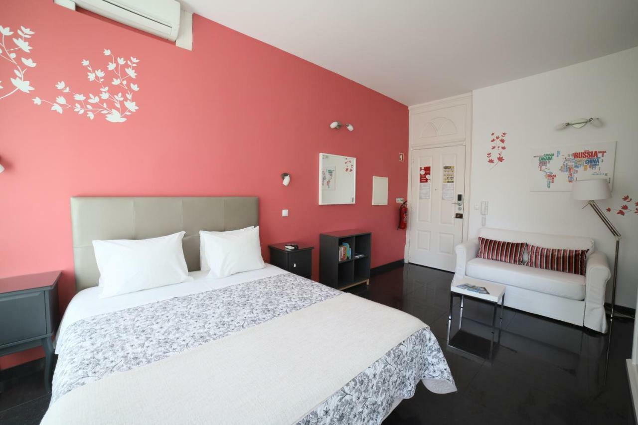 Pinho Apartments, And Casa de hóspedes Porto