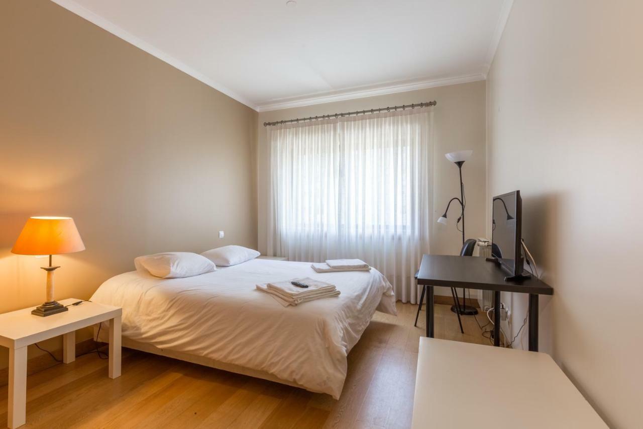 Deluxe With Sea View Apartment