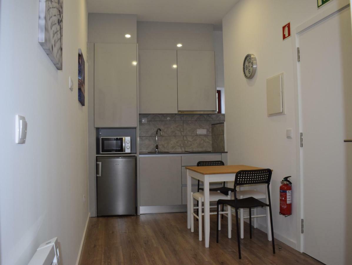 Living Apartment *
