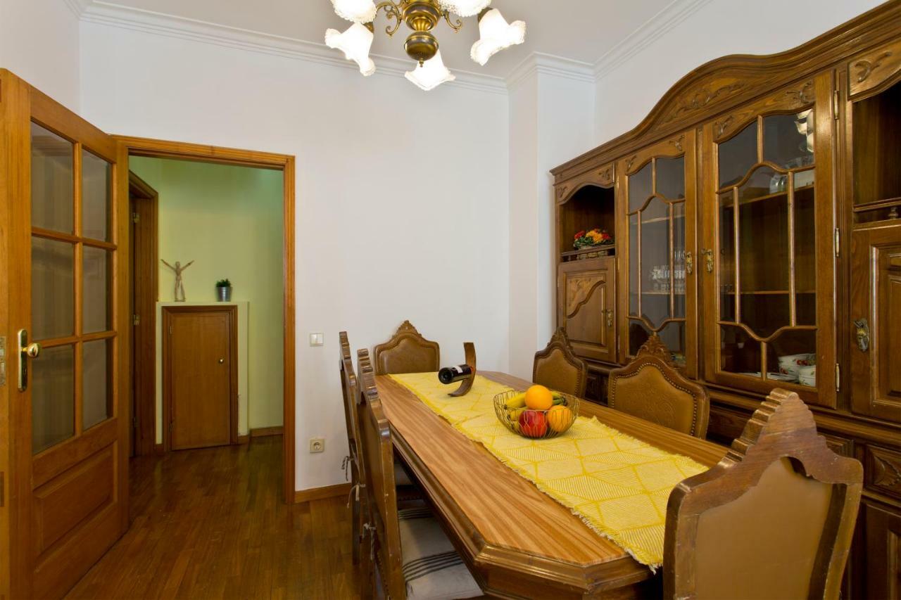 Rustic Bright Flat With Netflix - Centre * Porto