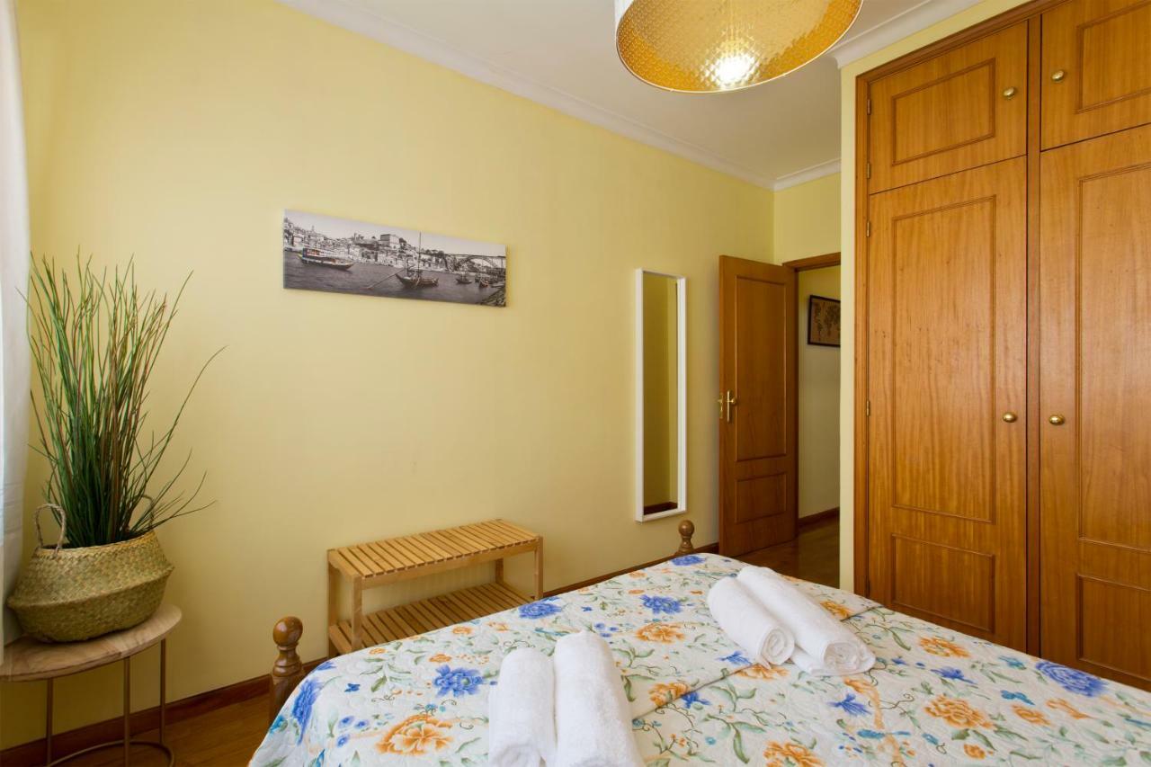 Rustic Bright Flat With Netflix - Centre Porto