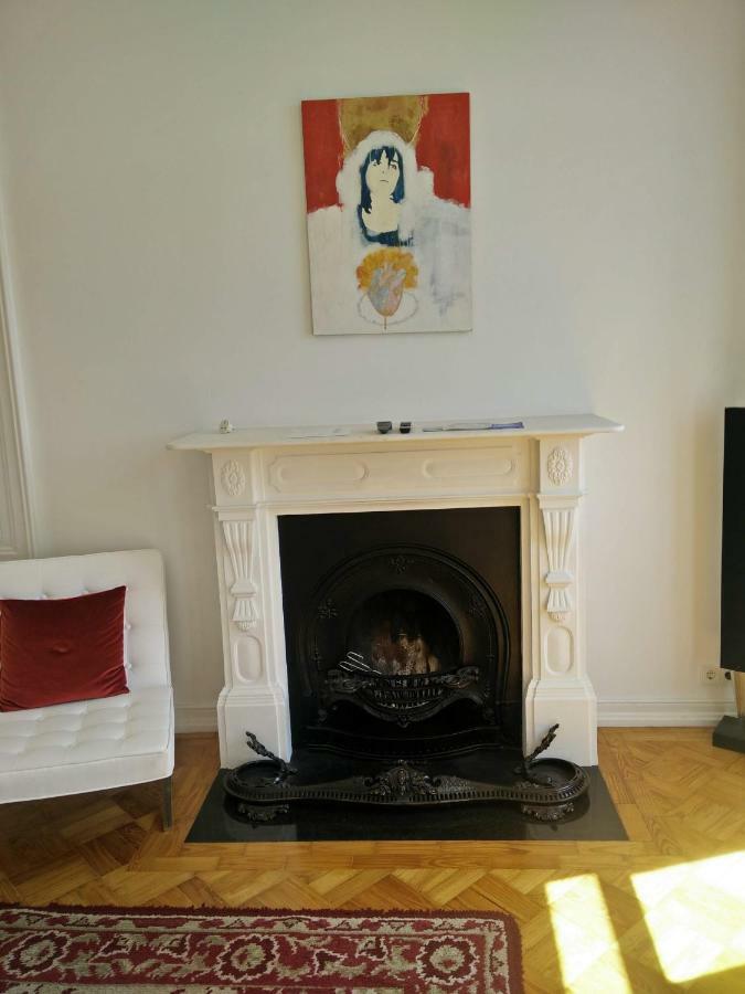Amazing Riverside Balcony 2br Apartment Porto