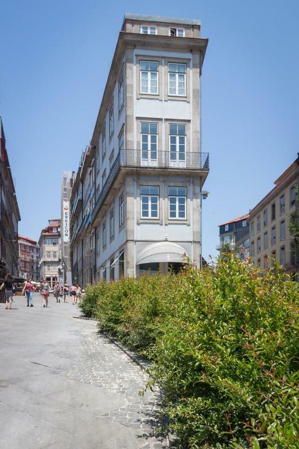 Faisama • * Porto