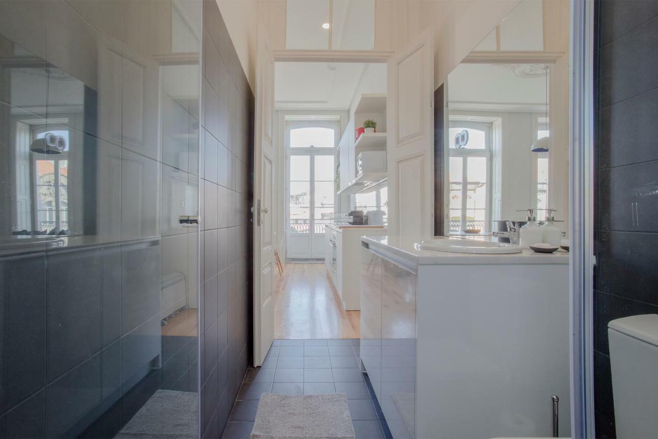 Downtown Spacious * Porto