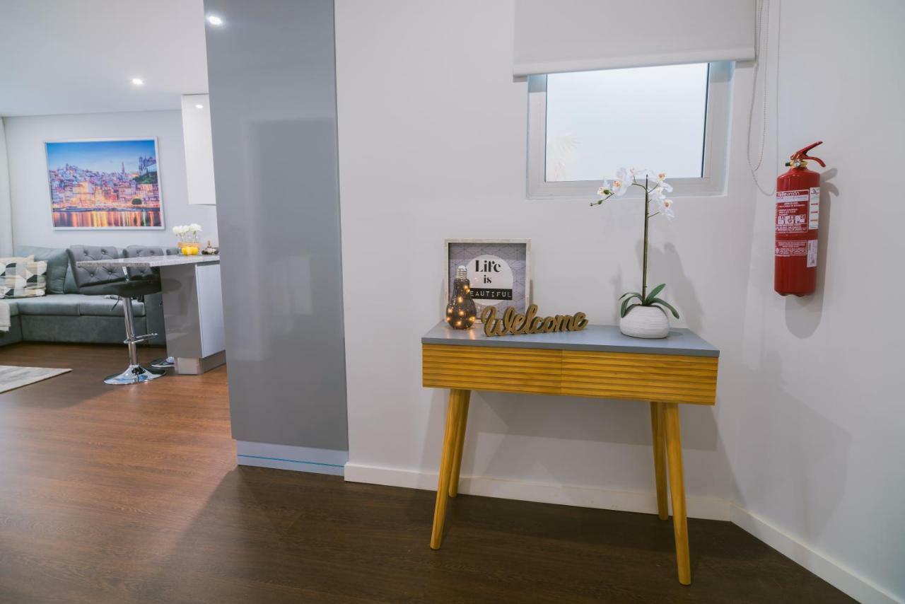 Lechartier 1 Apartment