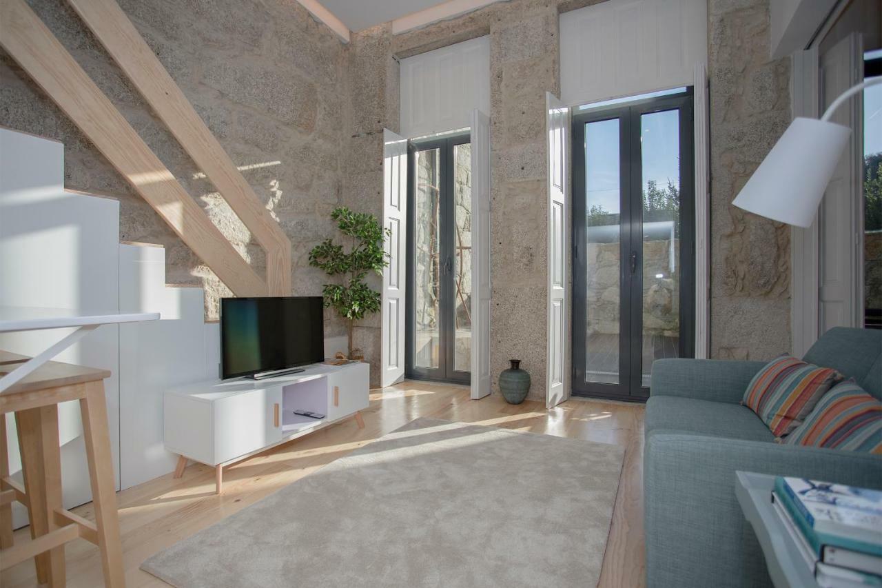 Liiiving In | Terrace & Sunny Appartement