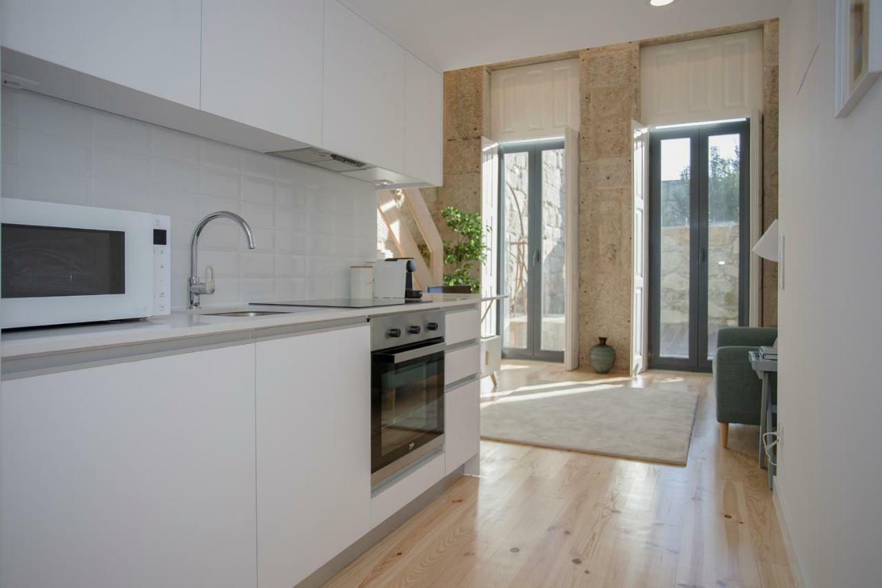 Liiiving In | Terrace & Sunny Appartement Porto